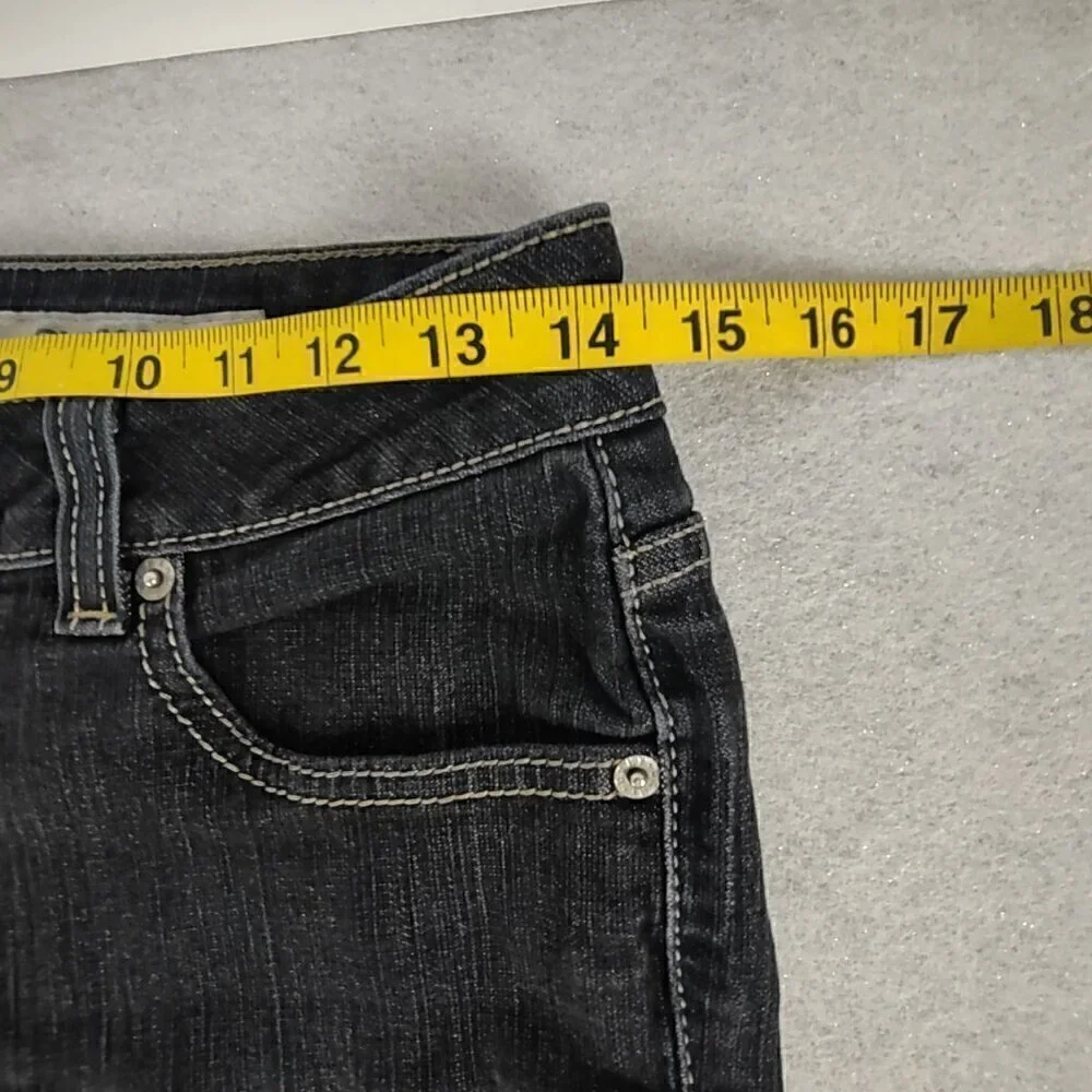 DKNY SOHO Women's Cotton Blend Five Pocket Wide Leg Blue Jeans Size 6S/C - Picture 6 of 11